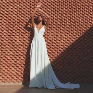 Adore Justin Alexander wedding dress